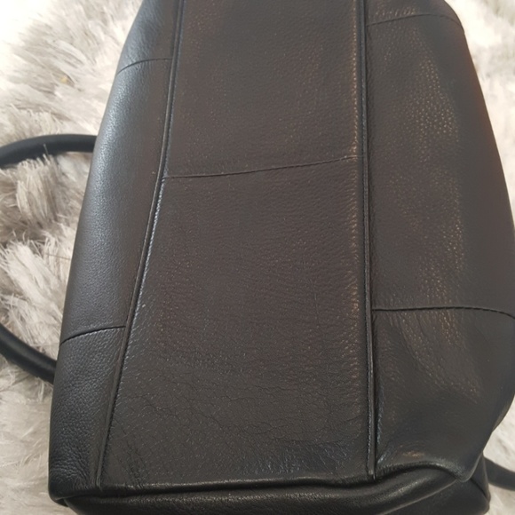 Cole Hann bag and wallet set - Picture 4 of 8